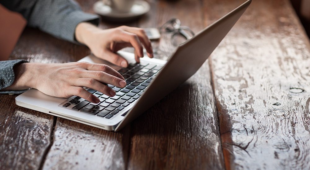 a recruiters guide to writing a cover letter lro staffing guide to writing a cover letters